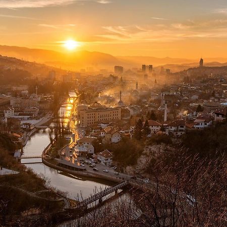 Sun Garden Sarajevo Aparthotel Ngoại thất bức ảnh