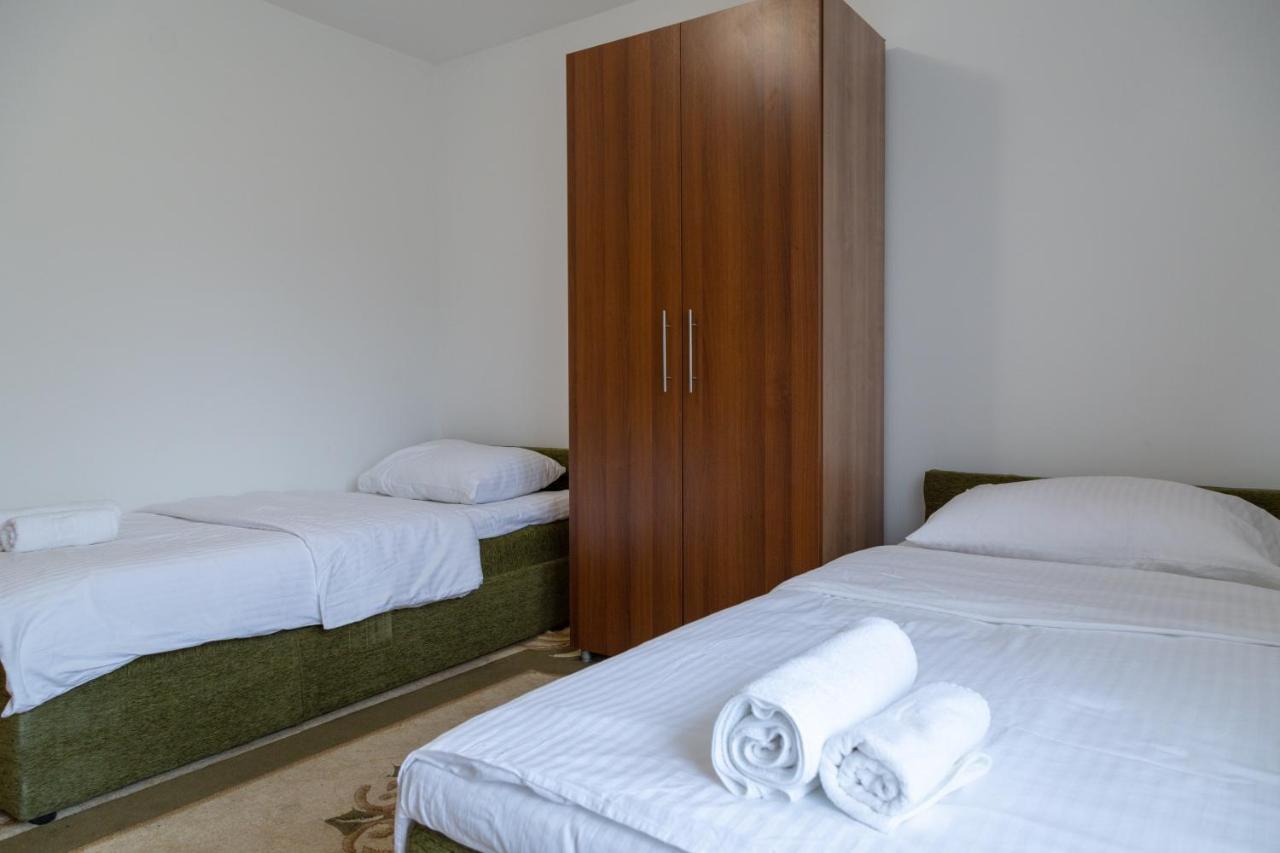 Sun Garden Sarajevo Aparthotel Ngoại thất bức ảnh
