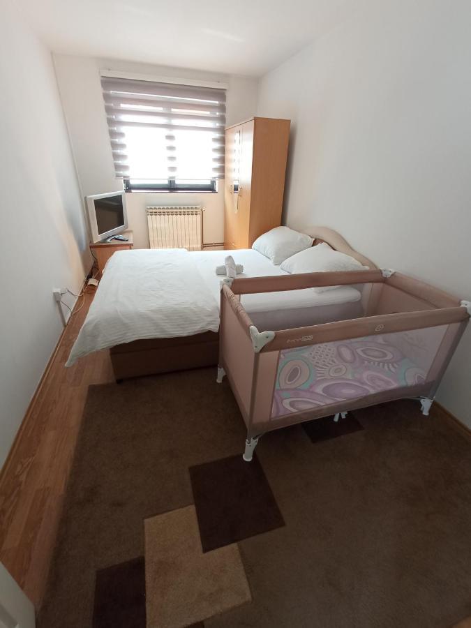 Sun Garden Sarajevo Aparthotel Ngoại thất bức ảnh