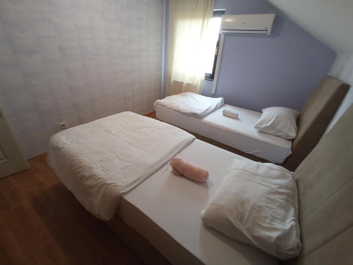 Sun Garden Sarajevo Aparthotel Ngoại thất bức ảnh
