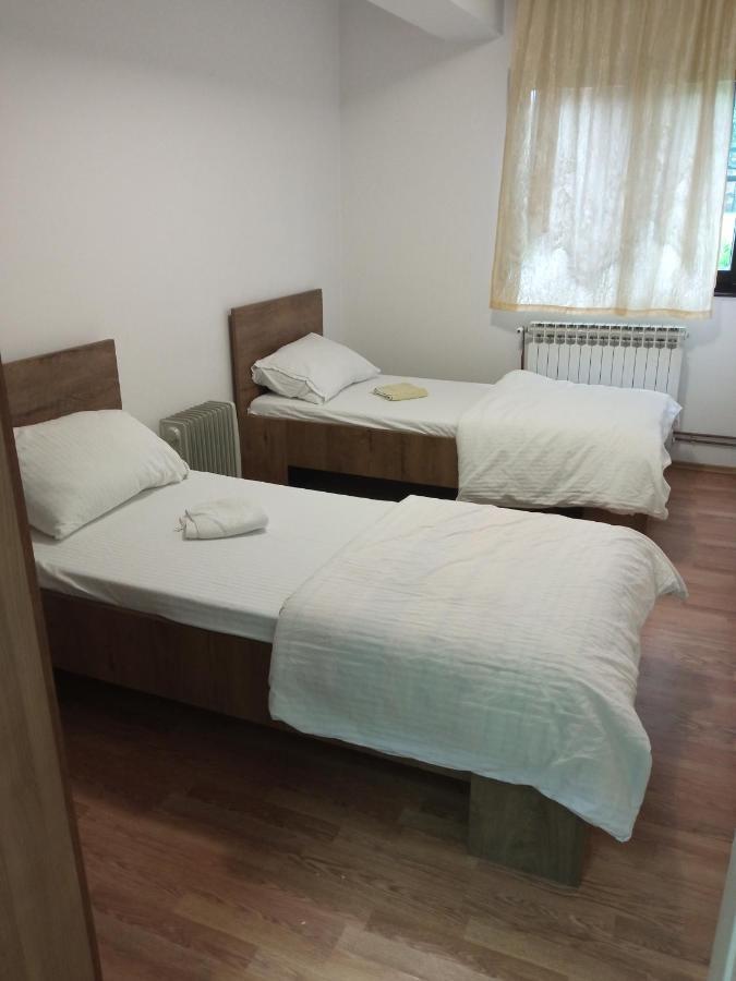 Sun Garden Sarajevo Aparthotel Ngoại thất bức ảnh