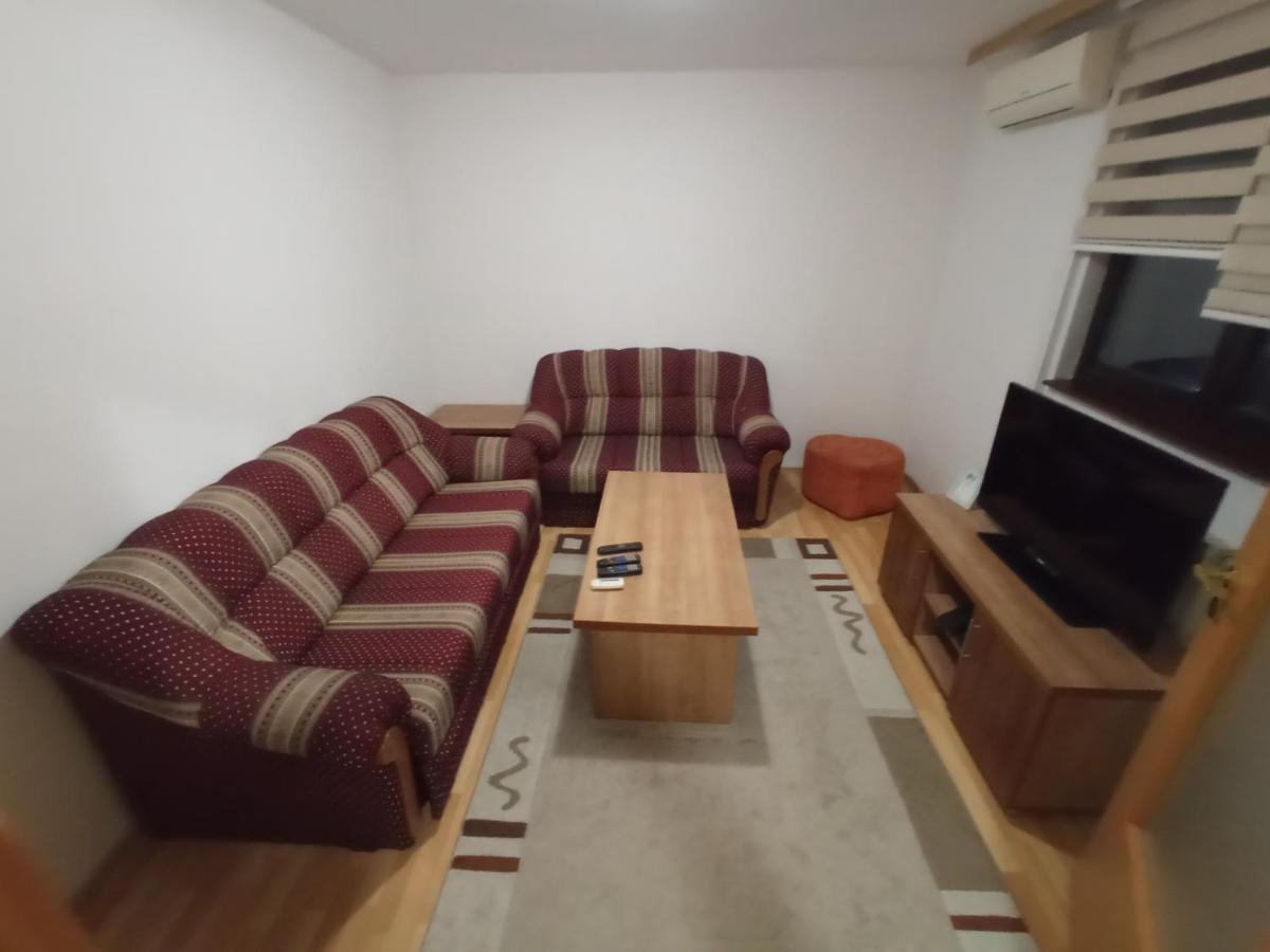 Sun Garden Sarajevo Aparthotel Ngoại thất bức ảnh