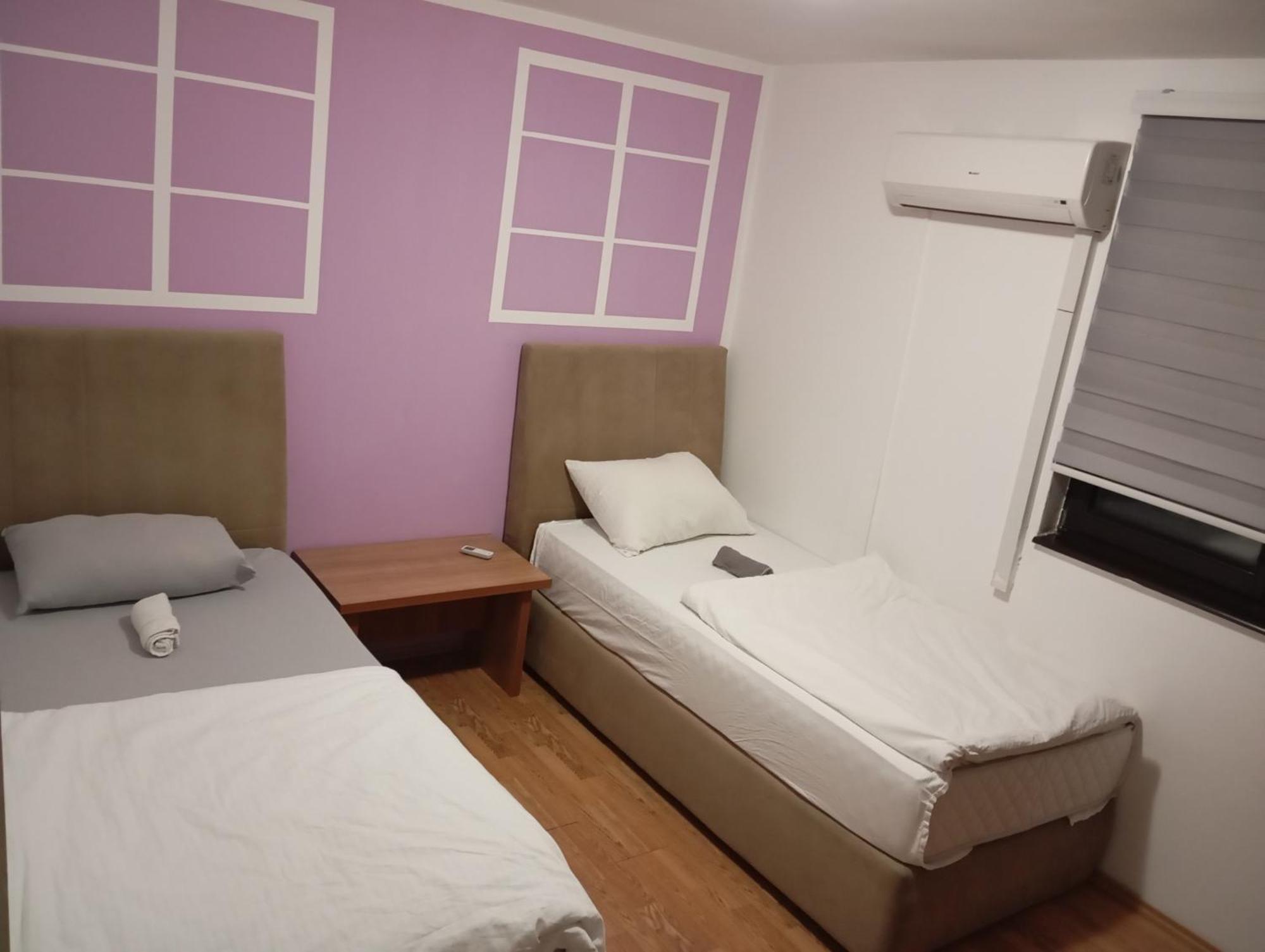 Sun Garden Sarajevo Aparthotel Ngoại thất bức ảnh