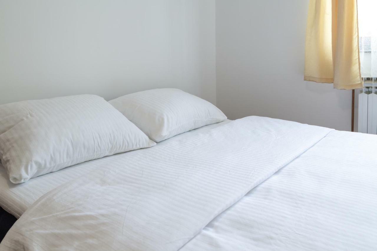 Sun Garden Sarajevo Aparthotel Ngoại thất bức ảnh