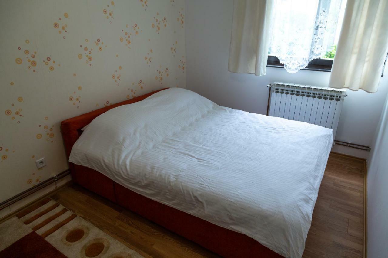 Sun Garden Sarajevo Aparthotel Ngoại thất bức ảnh