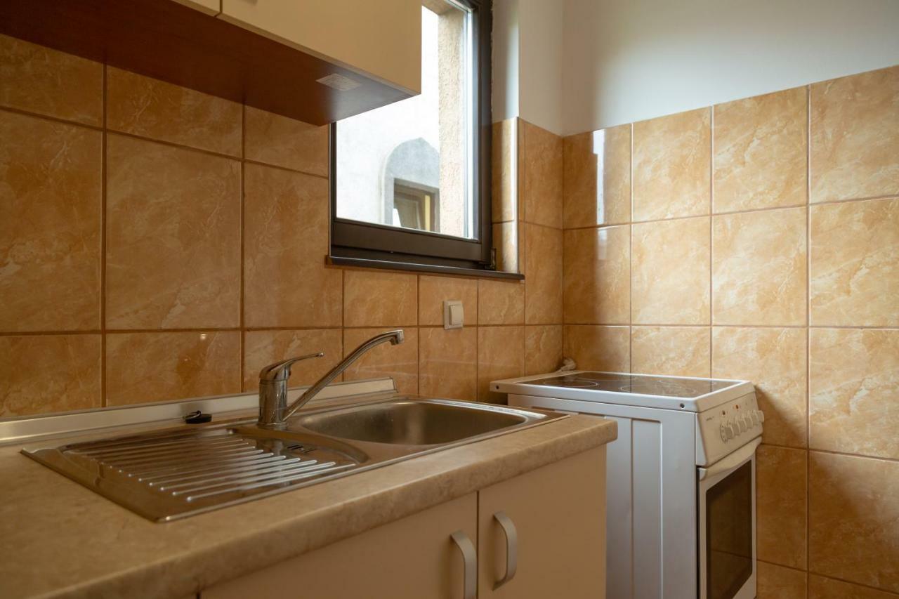 Sun Garden Sarajevo Aparthotel Ngoại thất bức ảnh