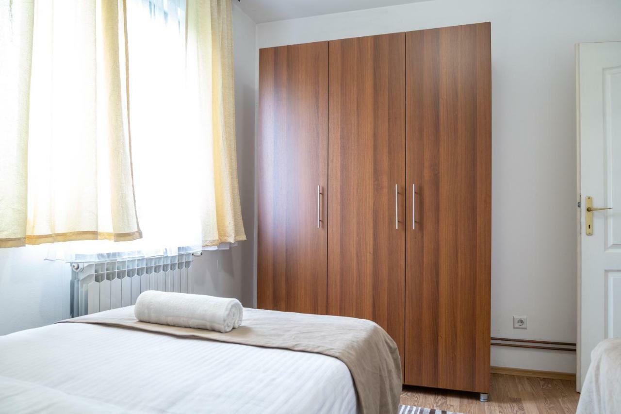 Sun Garden Sarajevo Aparthotel Ngoại thất bức ảnh
